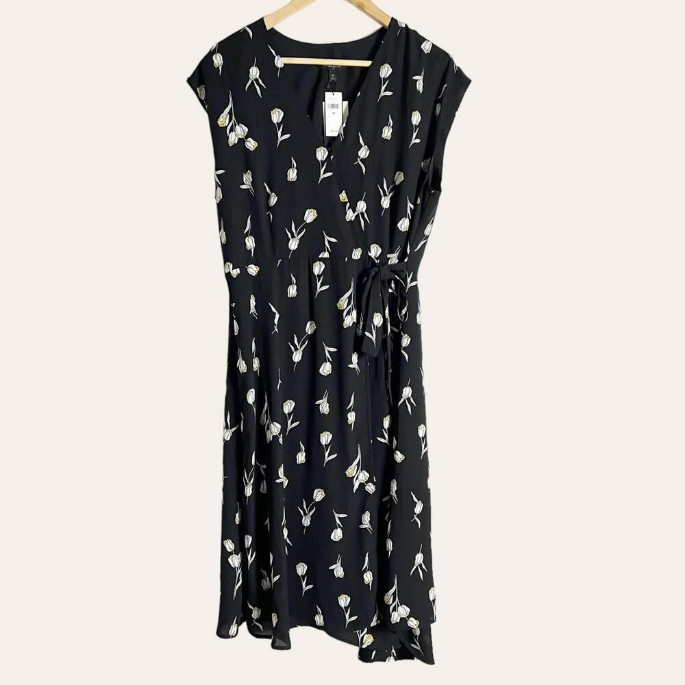 Banana Republic Black Floral Print Sleeveless Knee Length Wrap Dress Size 12